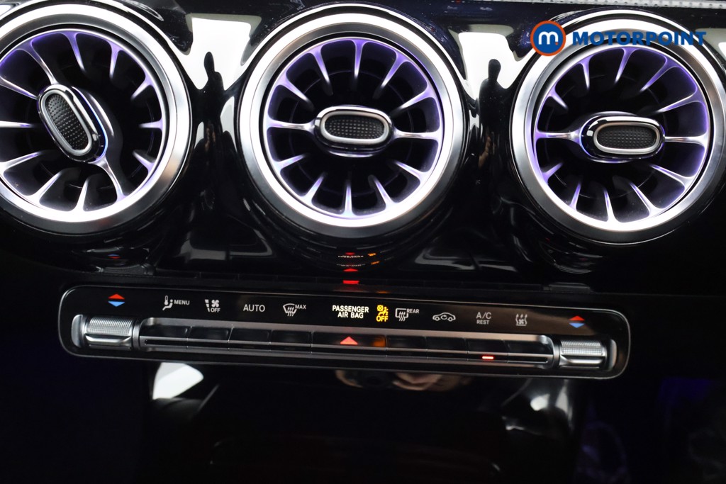 Mercedes-Benz CLA Amg Line Automatic Petrol Plug-In Hybrid Estate - Stock Number (1613646) - 6th supplementary image