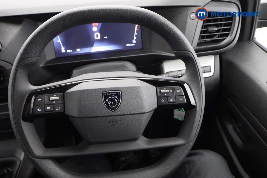 Peugeot Expert Professional Manual Diesel Panel Van - Stock Number (1613711) - 1st supplementary image