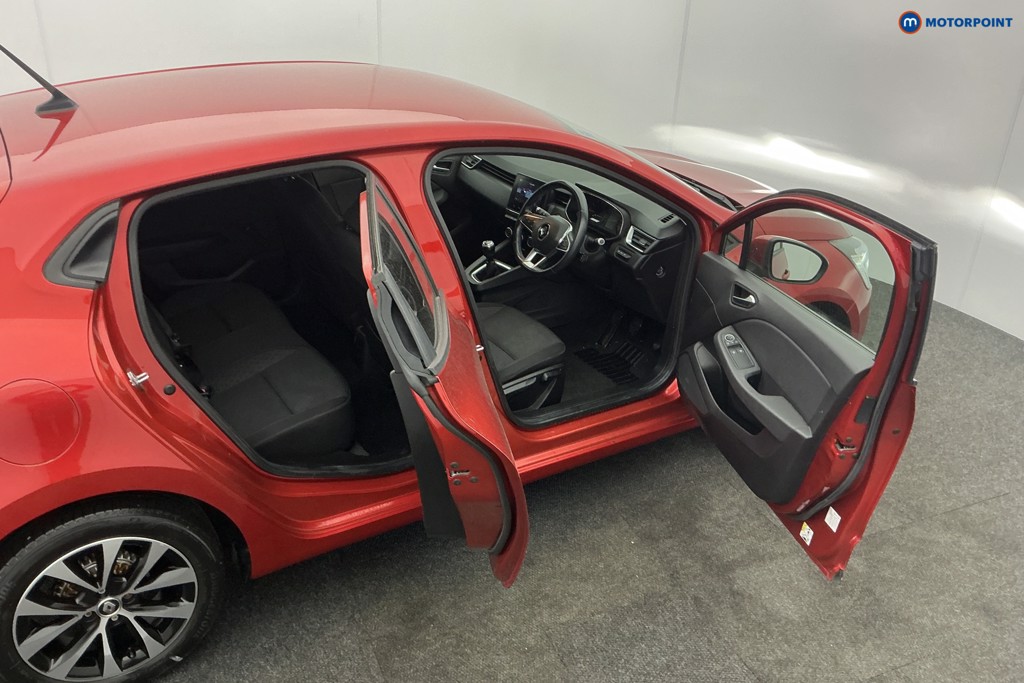 Renault Clio Iconic Manual Petrol Hatchback - Stock Number (1613894) - 5th supplementary image