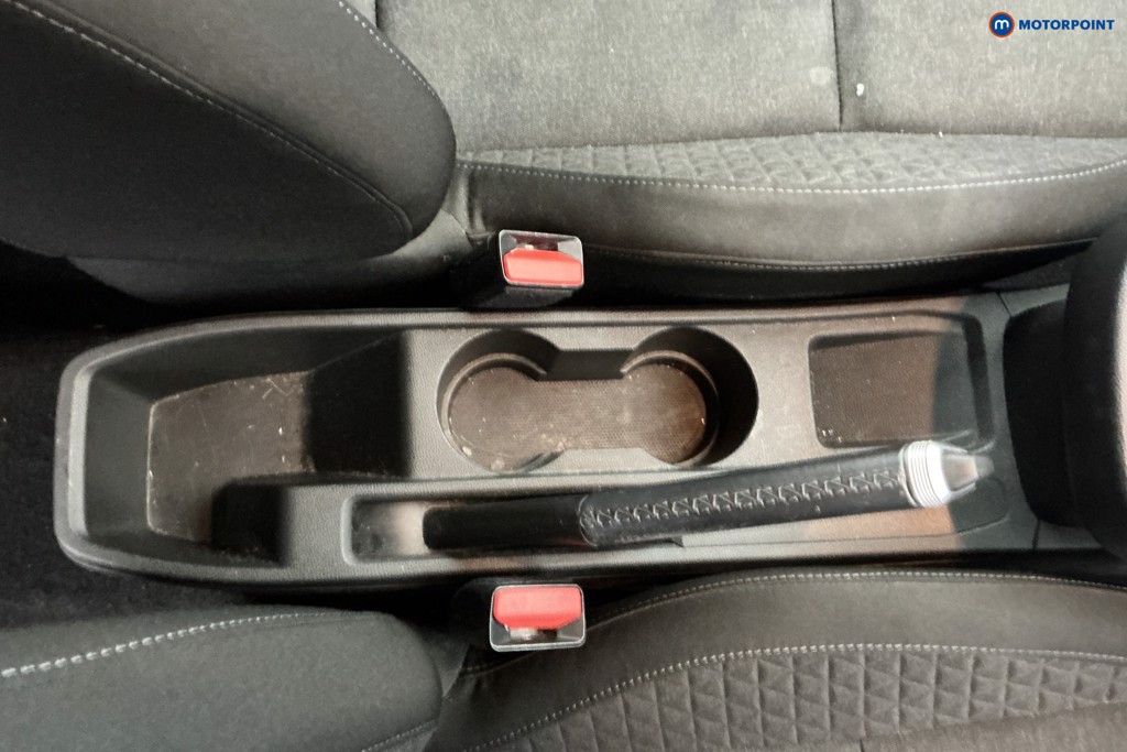 Renault Clio Iconic Manual Petrol Hatchback - Stock Number (1613894) - 16th supplementary image