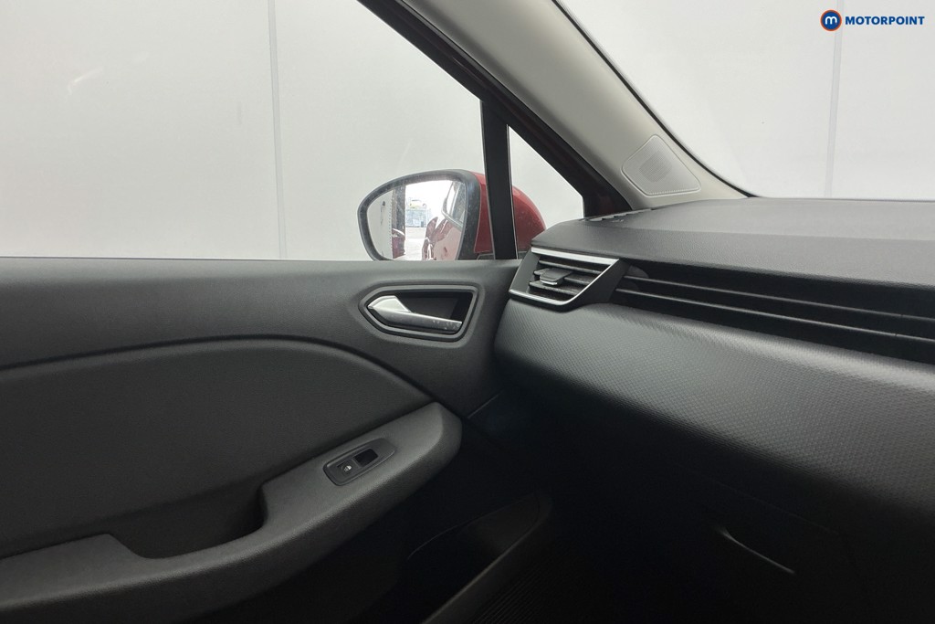 Renault Clio Iconic Manual Petrol Hatchback - Stock Number (1613894) - 20th supplementary image