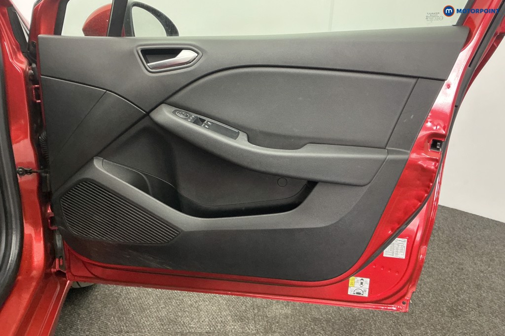 Renault Clio Iconic Manual Petrol Hatchback - Stock Number (1613894) - 24th supplementary image