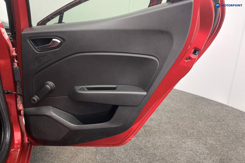 Renault Clio Iconic Manual Petrol Hatchback - Stock Number (1613894) - 26th supplementary image