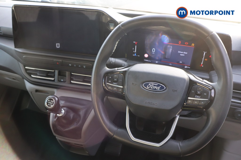 Ford Transit Custom Limited Manual Diesel Panel Van - Stock Number (1613973) - 2nd supplementary image