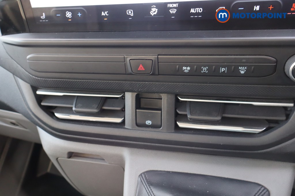 Ford Transit Custom Limited Manual Diesel Panel Van - Stock Number (1613973) - 17th supplementary image