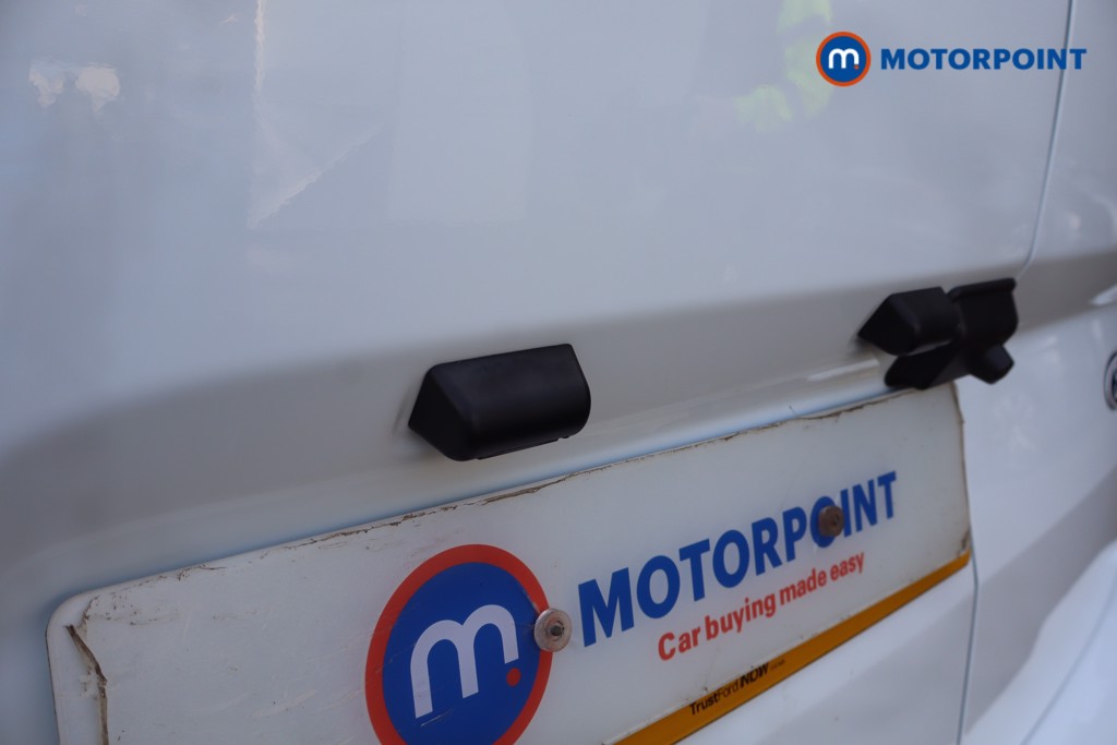 Ford Transit Custom Limited Manual Diesel Panel Van - Stock Number (1613973) - 33rd supplementary image