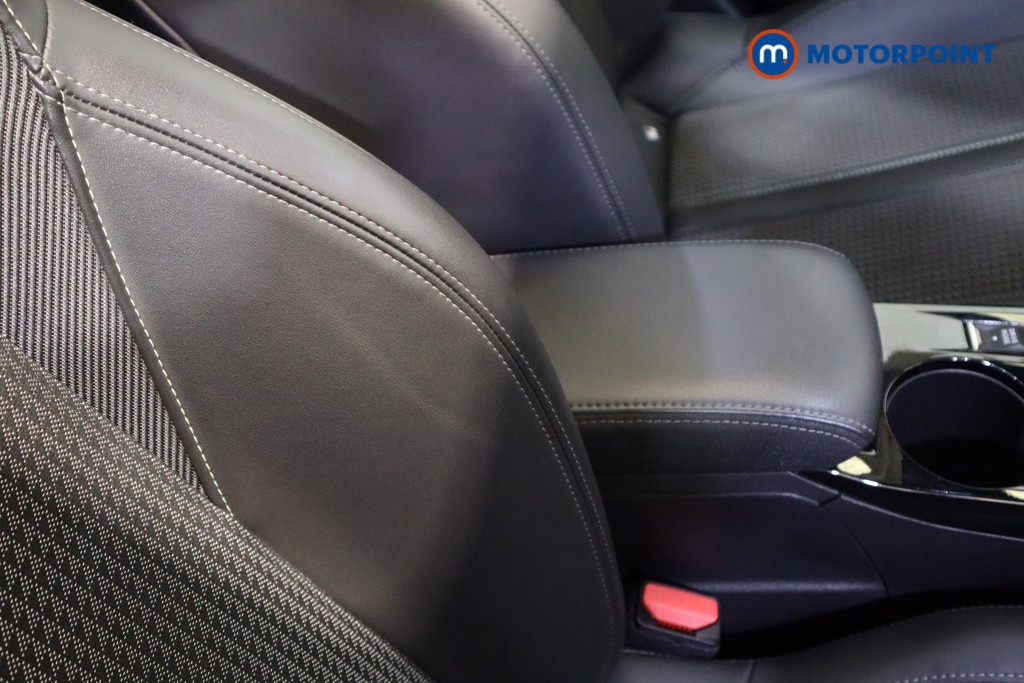 Peugeot 2008 GT Automatic Electric SUV - Stock Number (1614175) - 25th supplementary image