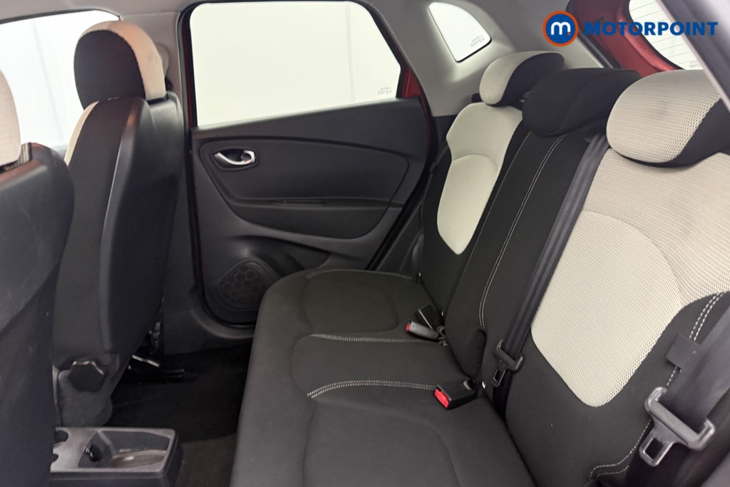Renault Captur Iconic Manual Petrol SUV - Stock Number (1614537) - 10th supplementary image