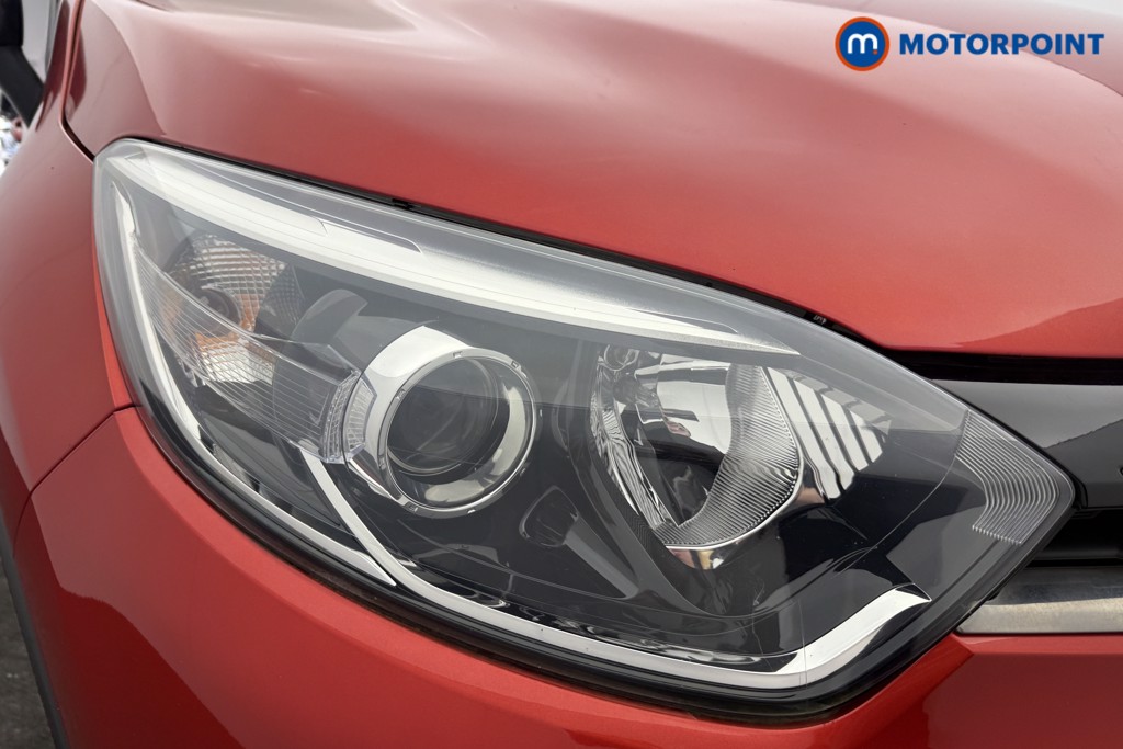 Renault Captur Iconic Manual Petrol SUV - Stock Number (1614537) - 12th supplementary image