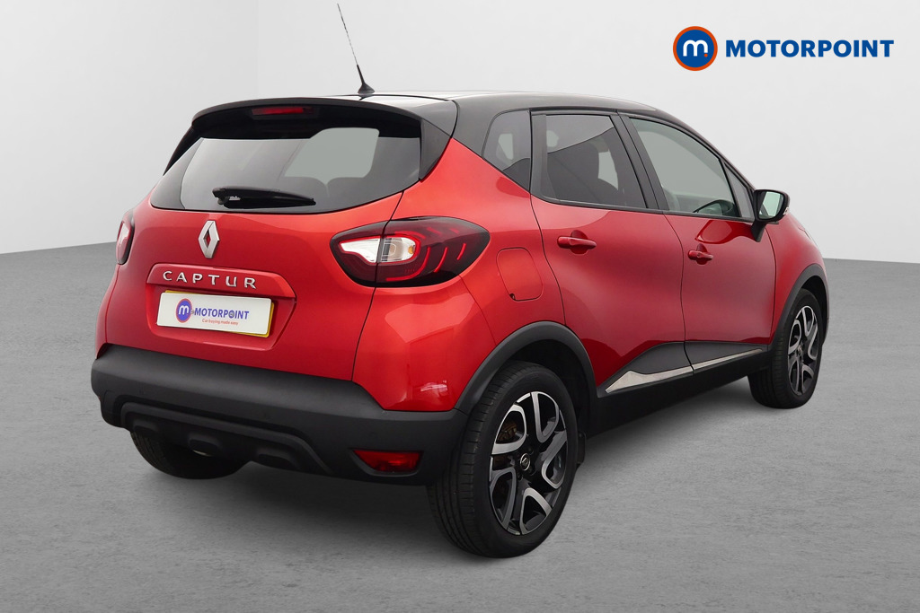 Renault Captur Iconic Manual Petrol SUV - Stock Number (1614537) - Drivers side rear corner