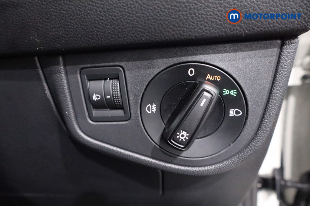 Volkswagen Polo Life Manual Petrol Hatchback - Stock Number (1615191) - 17th supplementary image