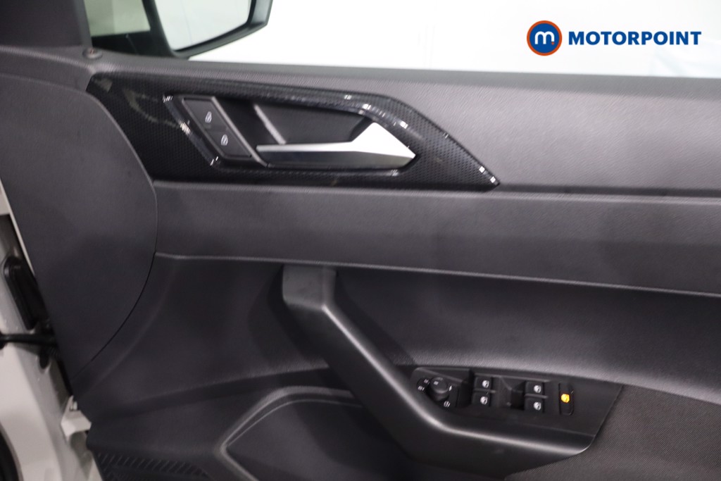 Volkswagen Polo Life Manual Petrol Hatchback - Stock Number (1615191) - 24th supplementary image