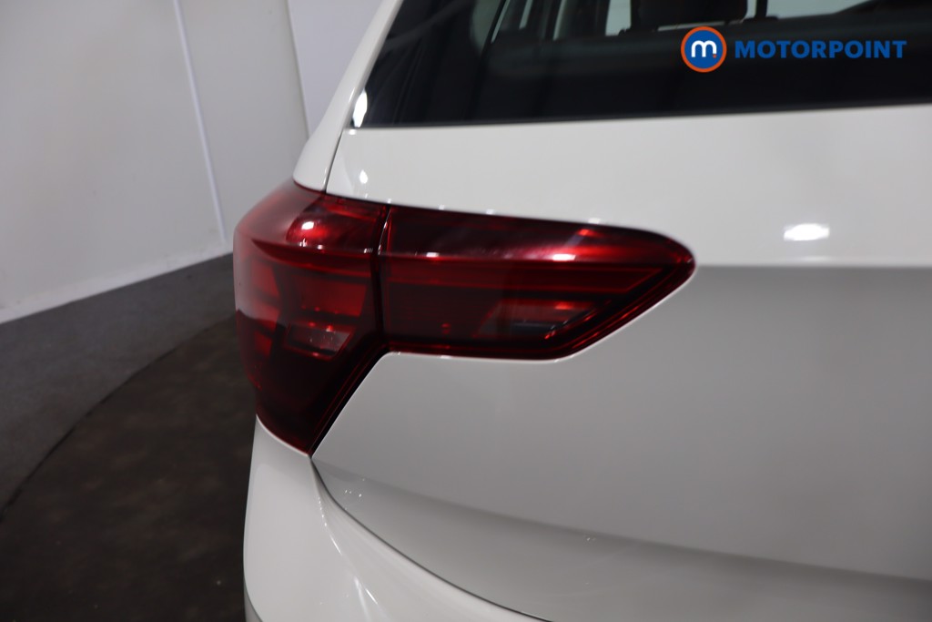 Volkswagen Polo Life Manual Petrol Hatchback - Stock Number (1615191) - 35th supplementary image