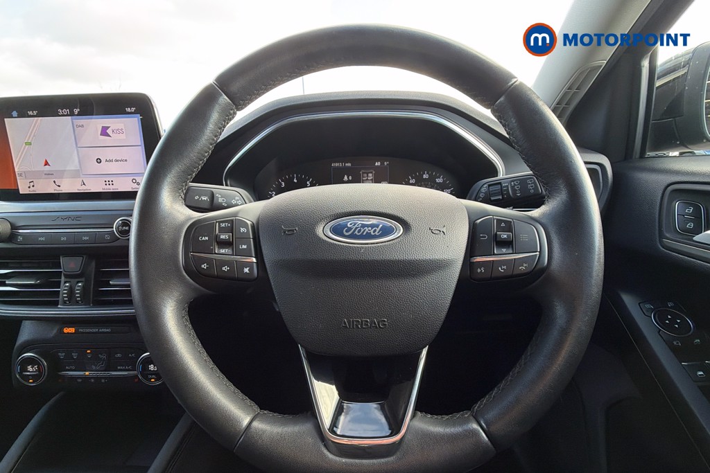 Ford Focus Titanium Manual Petrol Hatchback - Stock Number (1615246) - 5th supplementary image