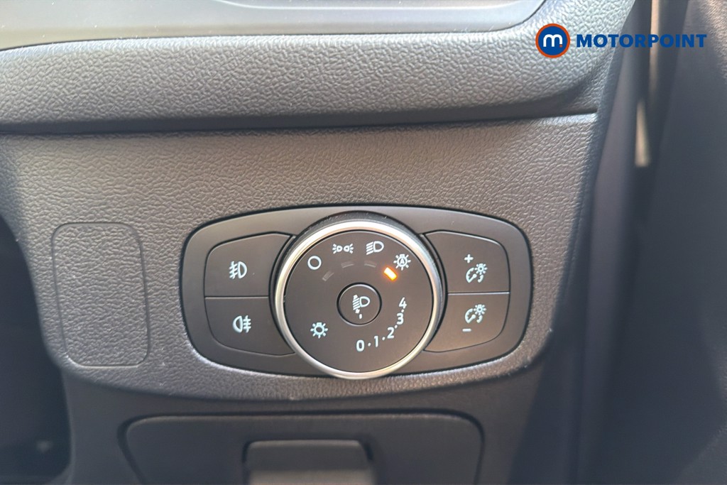 Ford Focus Titanium Manual Petrol Hatchback - Stock Number (1615246) - 18th supplementary image