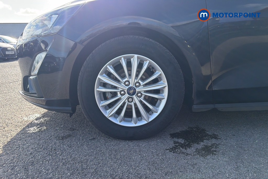 Ford Focus Titanium Manual Petrol Hatchback - Stock Number (1615246) - 47th supplementary image