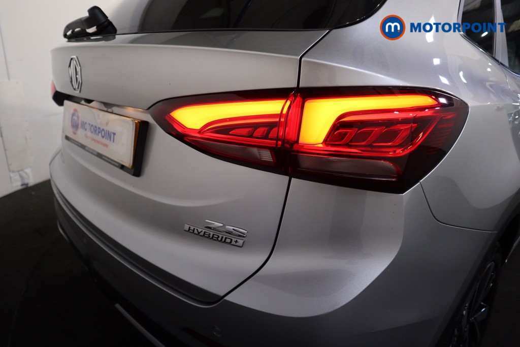 Mg Motor Uk ZS Trophy Automatic Petrol-Electric Hybrid SUV - Stock Number (1616884) - 29th supplementary image