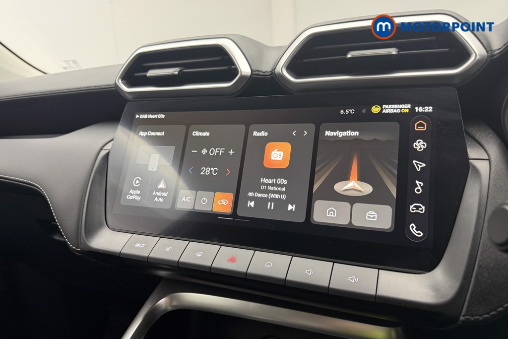 Mg Motor Uk ZS Trophy Automatic Petrol-Electric Hybrid SUV - Stock Number (1616928) - 11th supplementary image