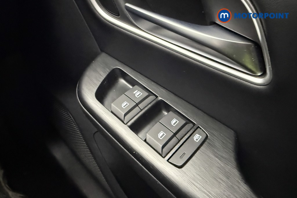 Mg Motor Uk ZS Trophy Automatic Petrol-Electric Hybrid SUV - Stock Number (1616928) - 19th supplementary image