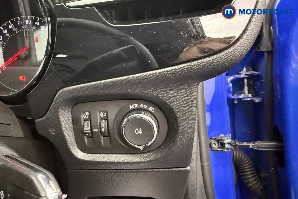 Vauxhall Corsa Design Manual Petrol Hatchback - Stock Number (1616968) - 8th supplementary image