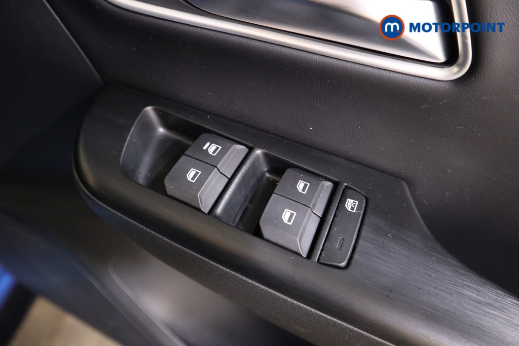 Mg Motor Uk ZS Trophy Automatic Petrol-Electric Hybrid SUV - Stock Number (1617090) - 13th supplementary image