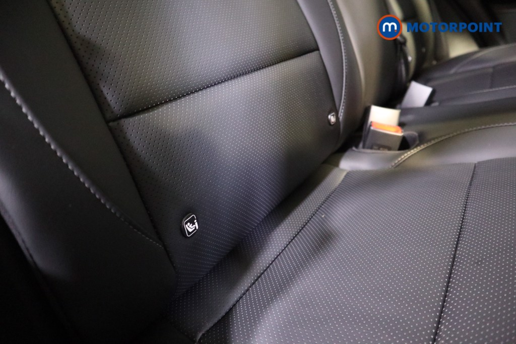 Mg Motor Uk ZS Trophy Automatic Petrol-Electric Hybrid SUV - Stock Number (1617090) - 17th supplementary image