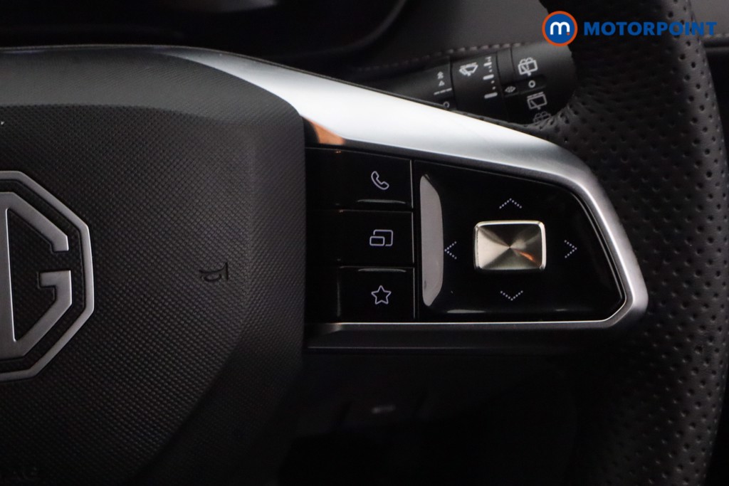 Mg Motor Uk ZS Trophy Automatic Petrol-Electric Hybrid SUV - Stock Number (1617585) - 7th supplementary image