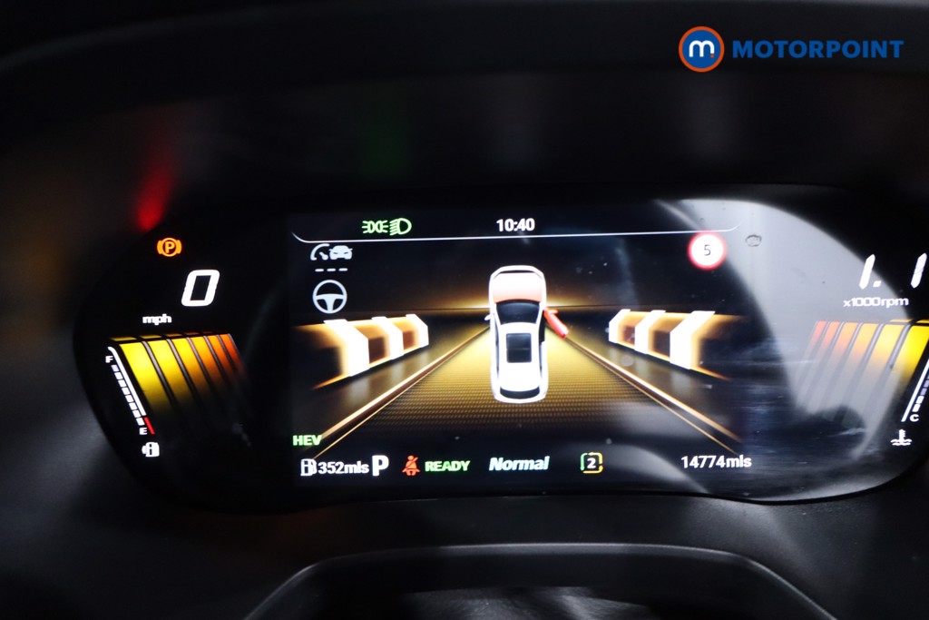 Mg Motor Uk ZS Trophy Automatic Petrol-Electric Hybrid SUV - Stock Number (1617832) - 13th supplementary image