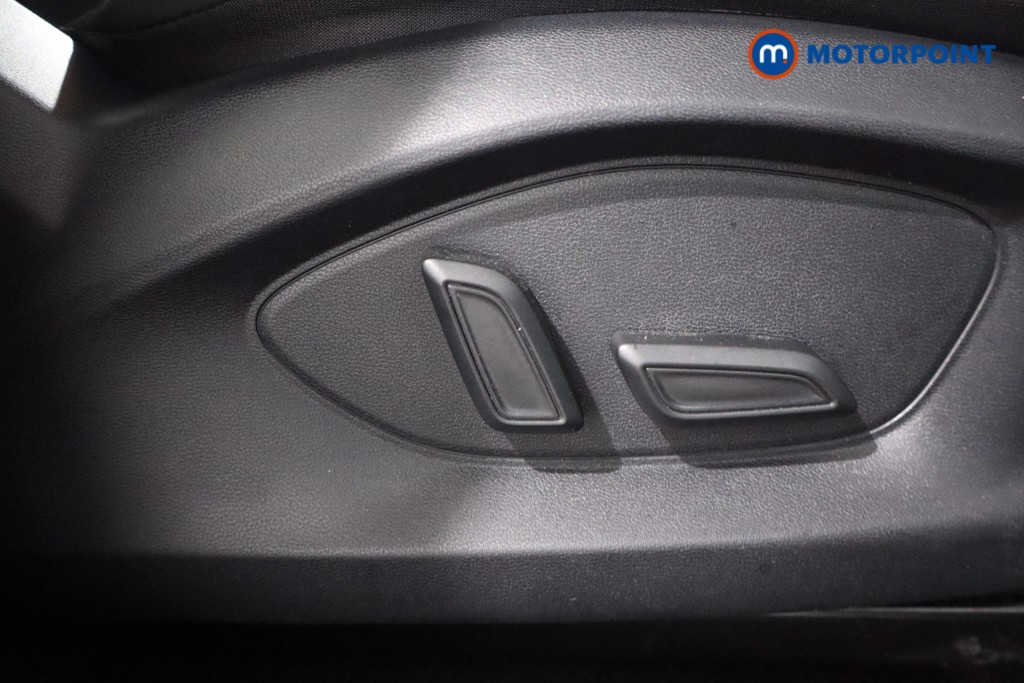 Mg Motor Uk ZS Trophy Automatic Petrol-Electric Hybrid SUV - Stock Number (1617832) - 21st supplementary image