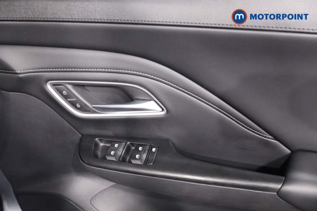 Mg Motor Uk ZS Trophy Automatic Petrol-Electric Hybrid SUV - Stock Number (1617832) - 23rd supplementary image