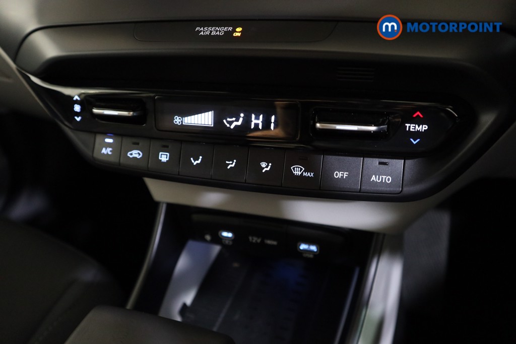 Hyundai Bayon Ultimate Automatic Petrol SUV - Stock Number (1618026) - 8th supplementary image