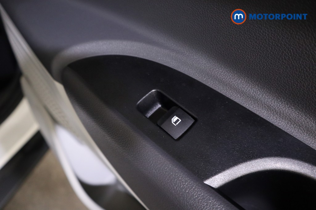 Hyundai Bayon Ultimate Automatic Petrol SUV - Stock Number (1618026) - 21st supplementary image