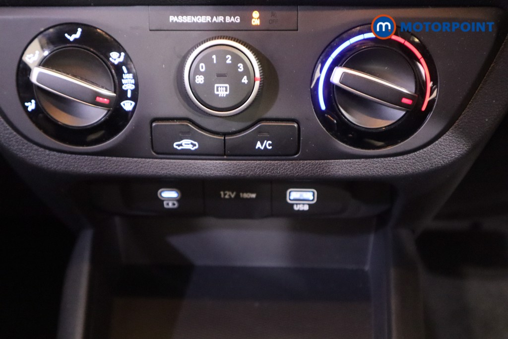 Hyundai I10 Advance Automatic Petrol Hatchback - Stock Number (1618112) - 20th supplementary image