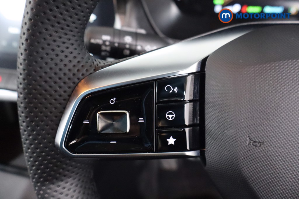 Mg Motor Uk ZS Trophy Automatic Petrol-Electric Hybrid SUV - Stock Number (1618430) - 7th supplementary image