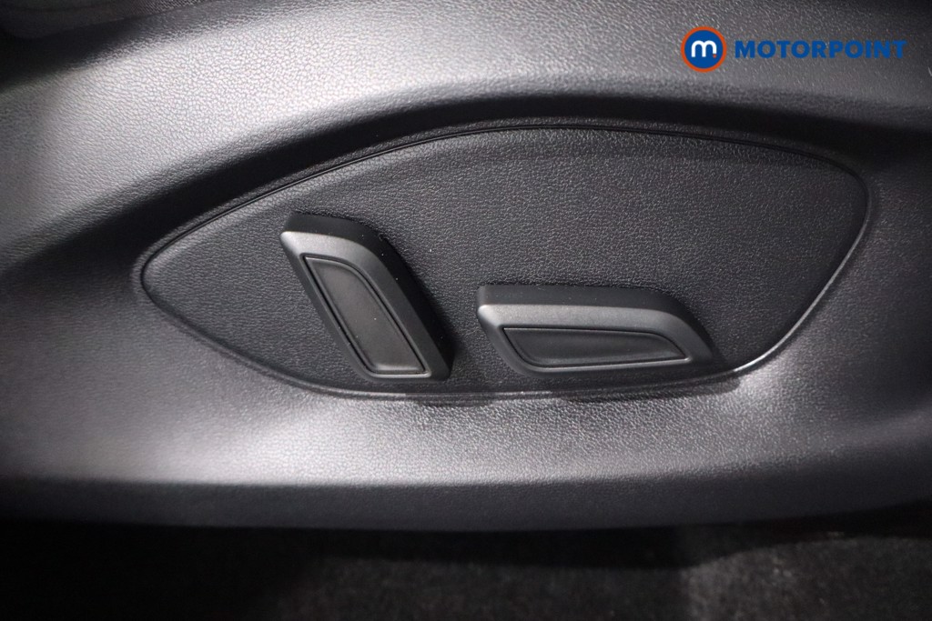 Mg Motor Uk ZS Trophy Automatic Petrol-Electric Hybrid SUV - Stock Number (1618430) - 23rd supplementary image