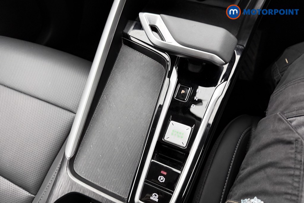 Mg Motor Uk ZS Trophy Automatic Petrol-Electric Hybrid SUV - Stock Number (1618451) - 3rd supplementary image