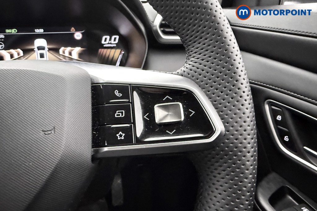 Mg Motor Uk ZS Trophy Automatic Petrol-Electric Hybrid SUV - Stock Number (1618451) - 6th supplementary image