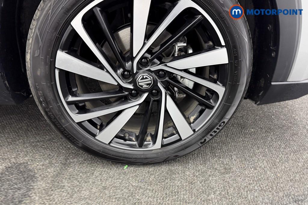 Mg Motor Uk ZS Trophy Automatic Petrol-Electric Hybrid SUV - Stock Number (1618451) - 18th supplementary image