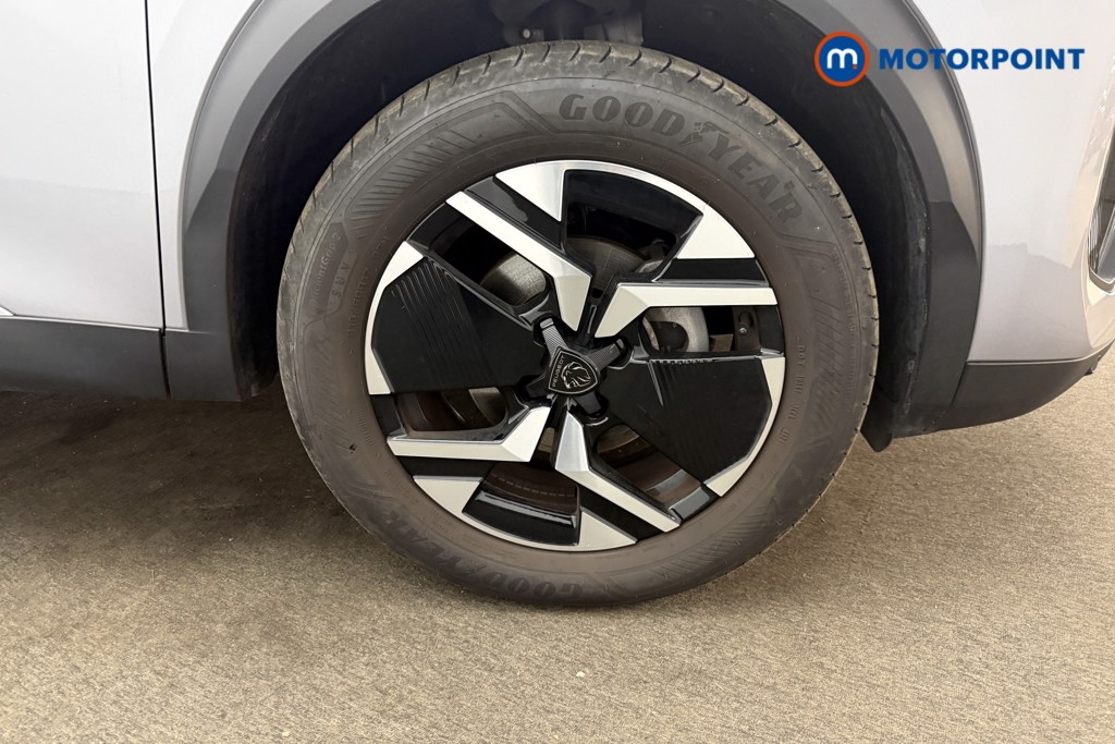 Peugeot 2008 Allure Manual Petrol SUV - Stock Number (1618533) - 21st supplementary image