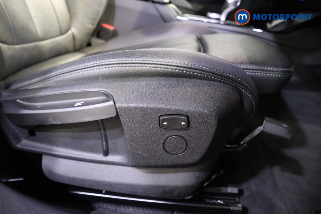 BMW 1 Series M Sport Automatic Petrol Hatchback - Stock Number (1618610) - 18th supplementary image