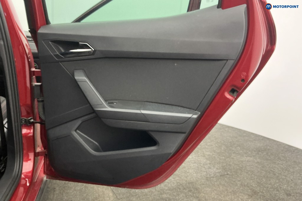 Seat Arona FR Manual Petrol SUV - Stock Number (1618852) - 25th supplementary image