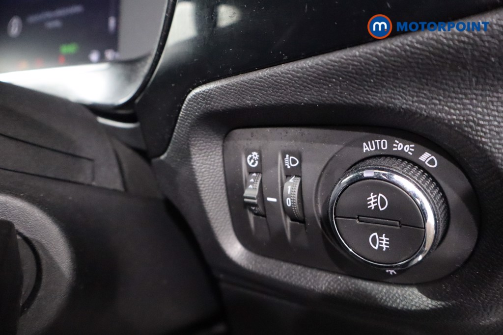 Vauxhall Corsa GS Manual Petrol Hatchback - Stock Number (1618864) - 17th supplementary image