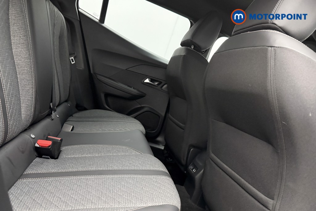 Peugeot 2008 Allure Manual Petrol SUV - Stock Number (1618926) - 8th supplementary image