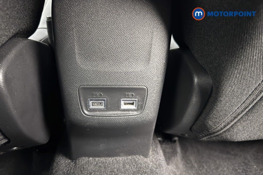 Peugeot 2008 Allure Manual Petrol SUV - Stock Number (1619006) - 19th supplementary image