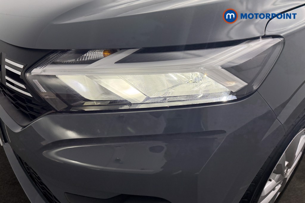 Dacia Sandero Expression Manual Petrol Hatchback - Stock Number (1619100) - 19th supplementary image