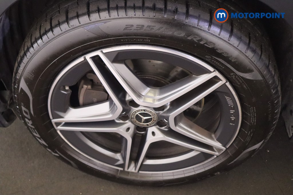 Mercedes-Benz GLB Amg Line Automatic Petrol SUV - Stock Number (1620396) - 10th supplementary image