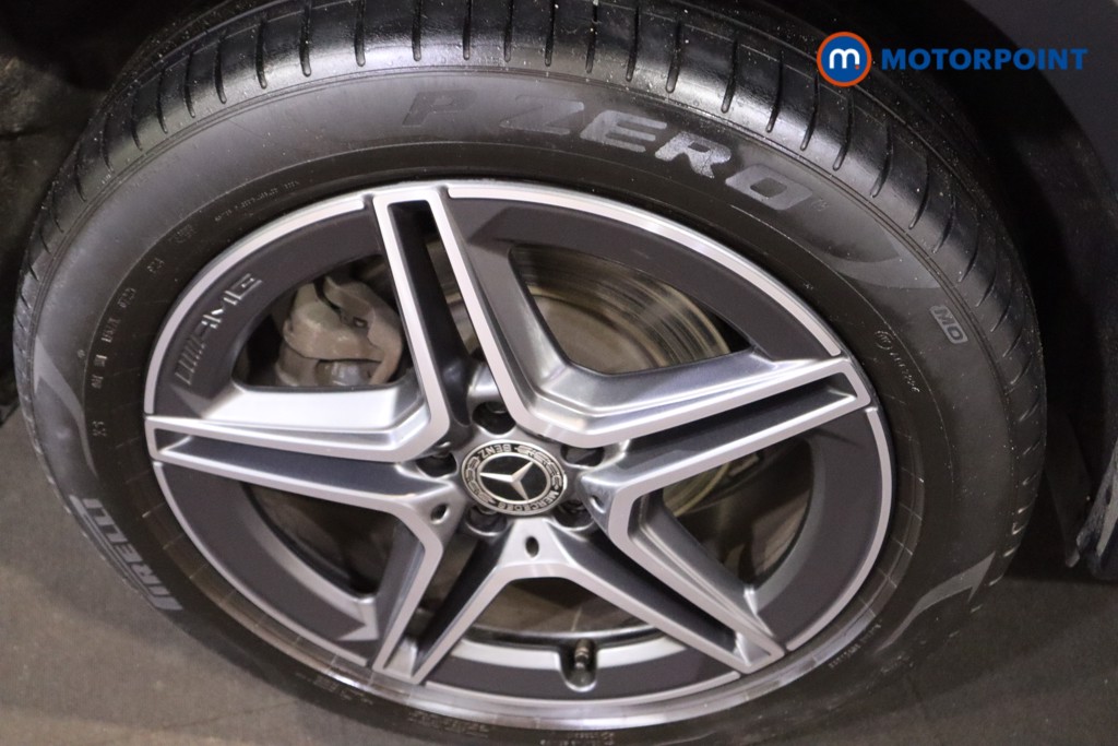 Mercedes-Benz GLB Amg Line Automatic Petrol SUV - Stock Number (1620396) - 12th supplementary image