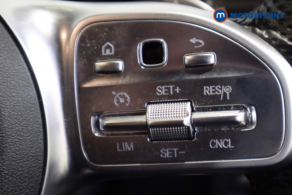 Mercedes-Benz GLB Amg Line Automatic Petrol SUV - Stock Number (1620396) - 18th supplementary image