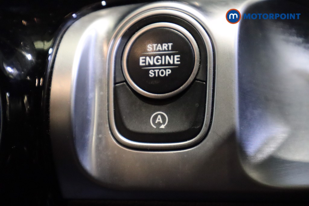 Mercedes-Benz GLB Amg Line Automatic Petrol SUV - Stock Number (1620396) - 20th supplementary image