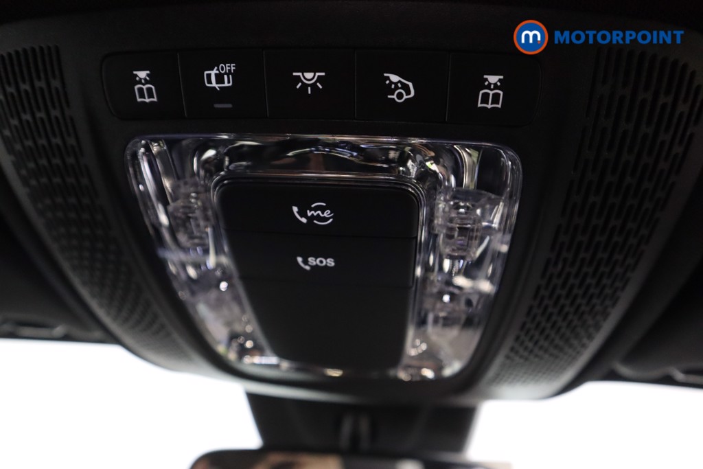 Mercedes-Benz GLB Amg Line Automatic Petrol SUV - Stock Number (1620396) - 25th supplementary image